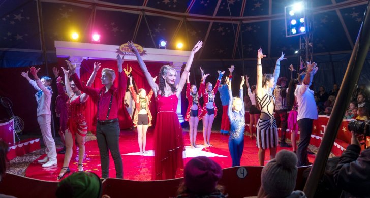 cirkus1.jpg
